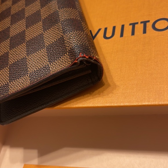 Louis Vuitton wallet - Picture 3 of 6